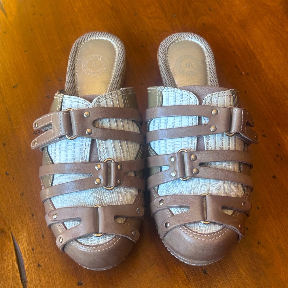 Morenatom leather mules size 7M NEW!!